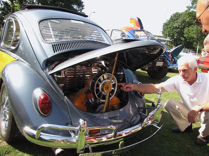 Het bestuur heeft dit uitstekend gezegd, SHOW EN SHINE, en dit alles onder een blakende zon op de locatie De Blookberg te Zutendaal (24).JPG